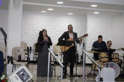 Casamento coletivo iniciou celebraÃ§Ã£o de 50 Anos da Assembleia de Deus em Laranjeiras do Sul 